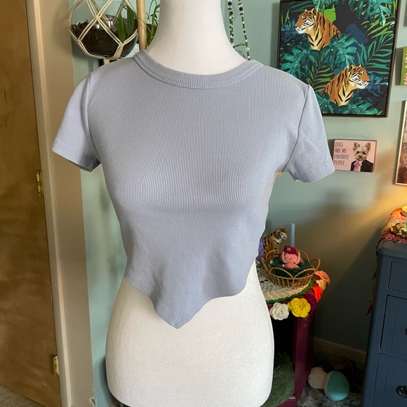 Forever 21 Tops - Forever 21 Light Blue Ribbed Cropped Tee